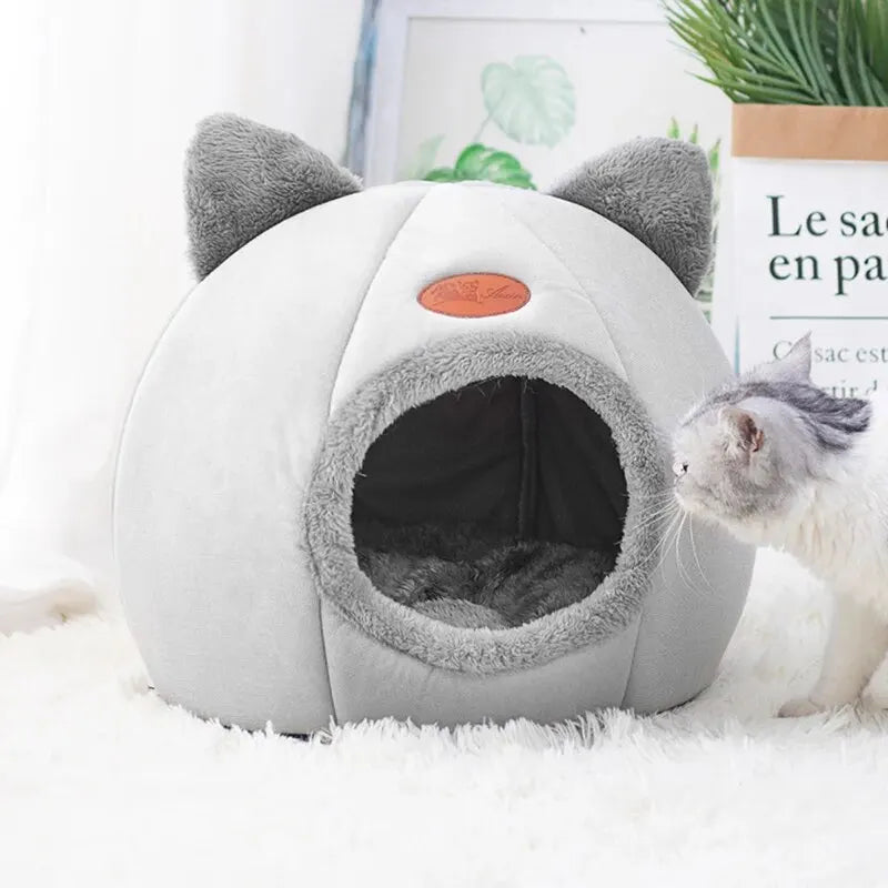 Cat Head Cozy Cat House