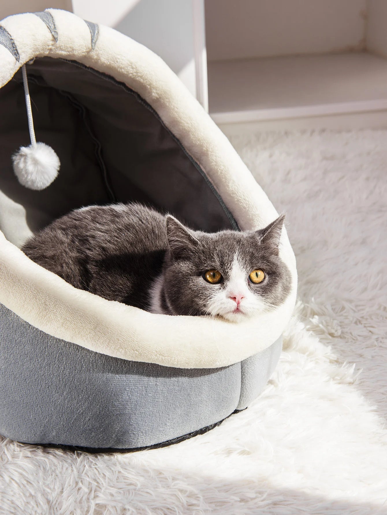 Cozy Cat Nest Bed