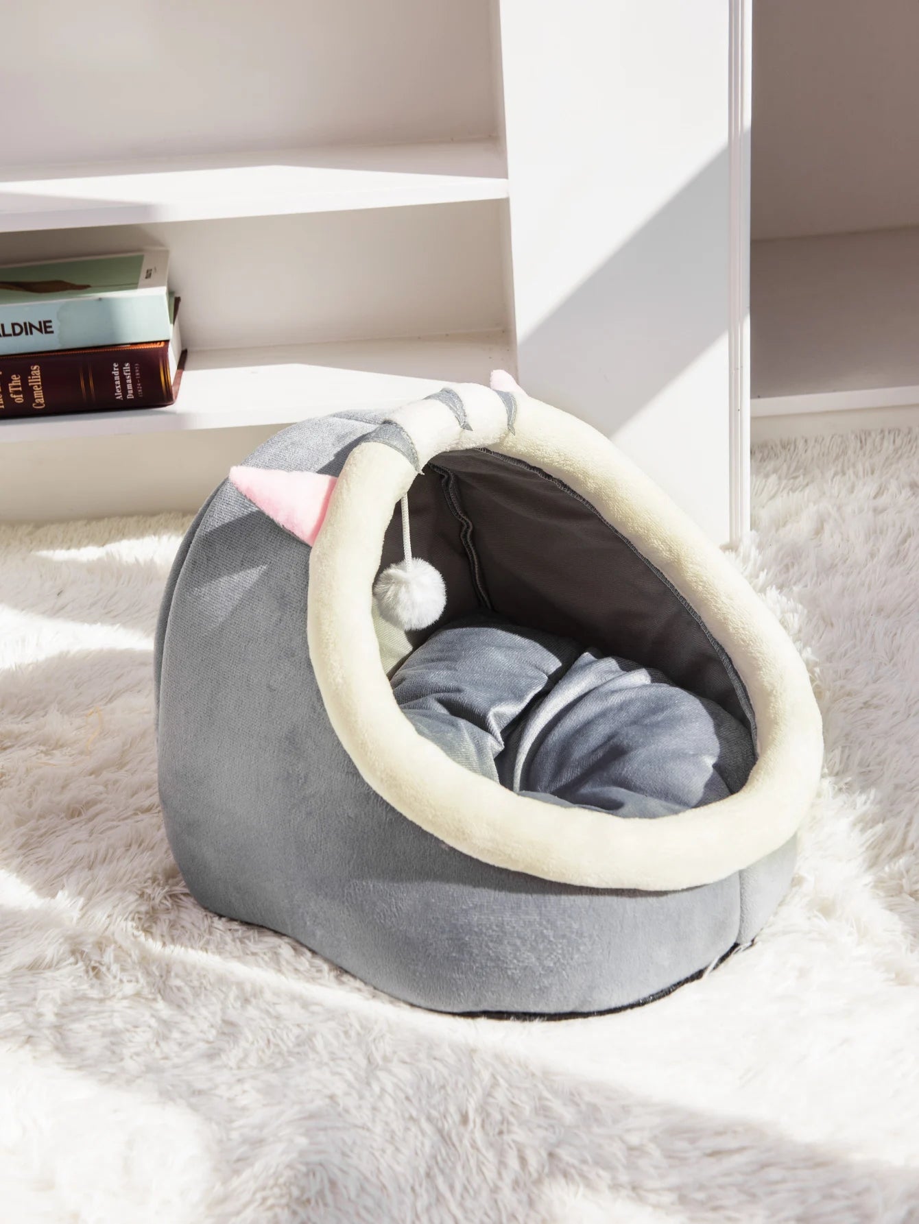Cozy Cat Nest Bed